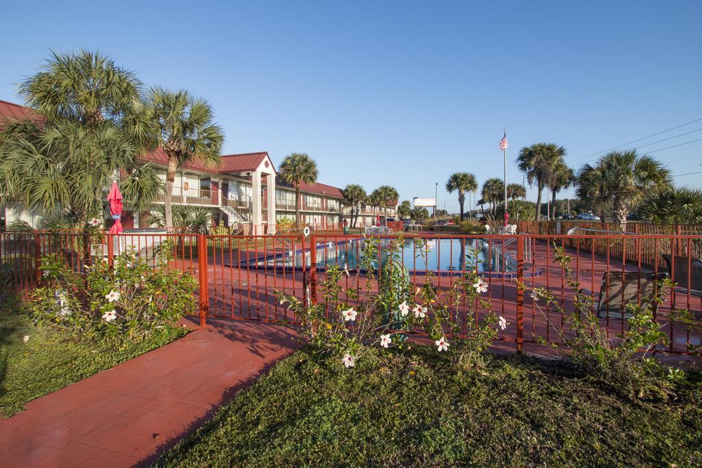 Fairbridge Inn Express Dundee Winter Haven Exterior photo